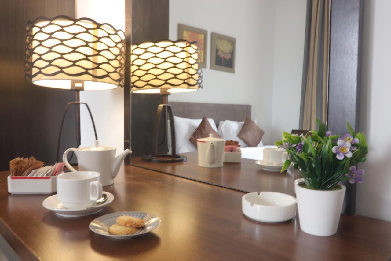 Magnum Hotel & Suites West Bay Доха Экстерьер фото