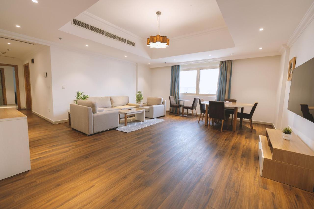 Magnum Hotel & Suites West Bay Доха Экстерьер фото