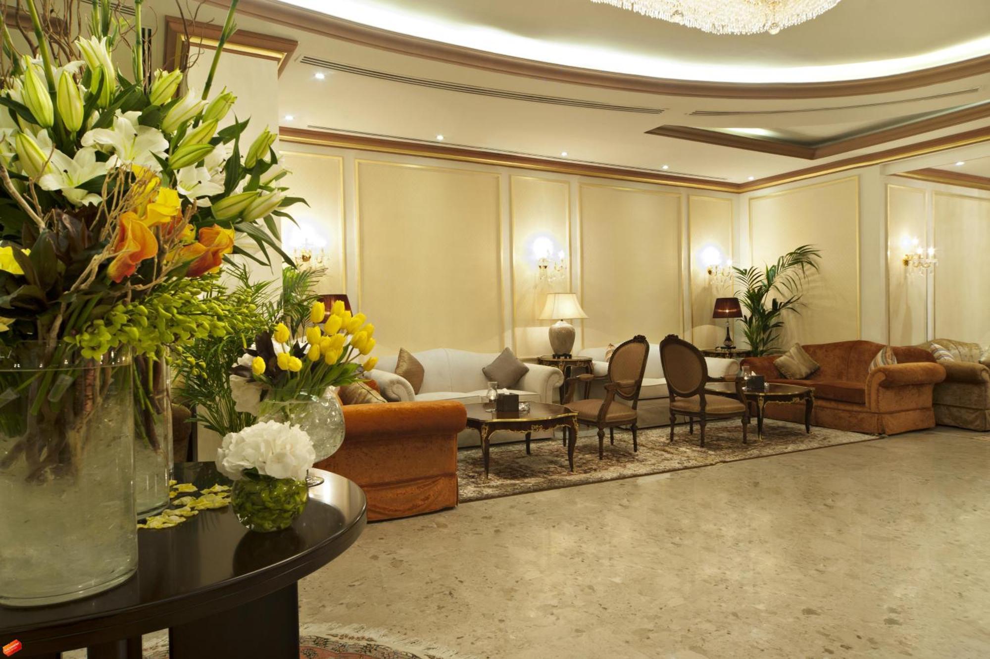Magnum Hotel & Suites West Bay Доха Интерьер фото