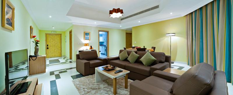Magnum Hotel & Suites West Bay Доха Экстерьер фото